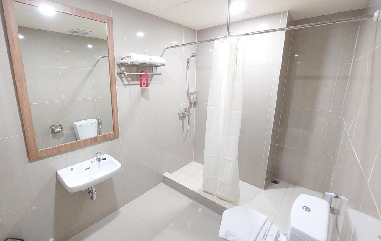 Moritz Hotel Rsab Harapan Kita Jacarta Exterior foto